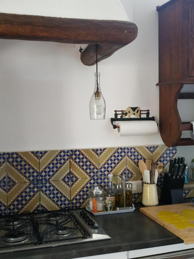 Villetta Punta Granata Санта Марина Салина Екстериор снимка